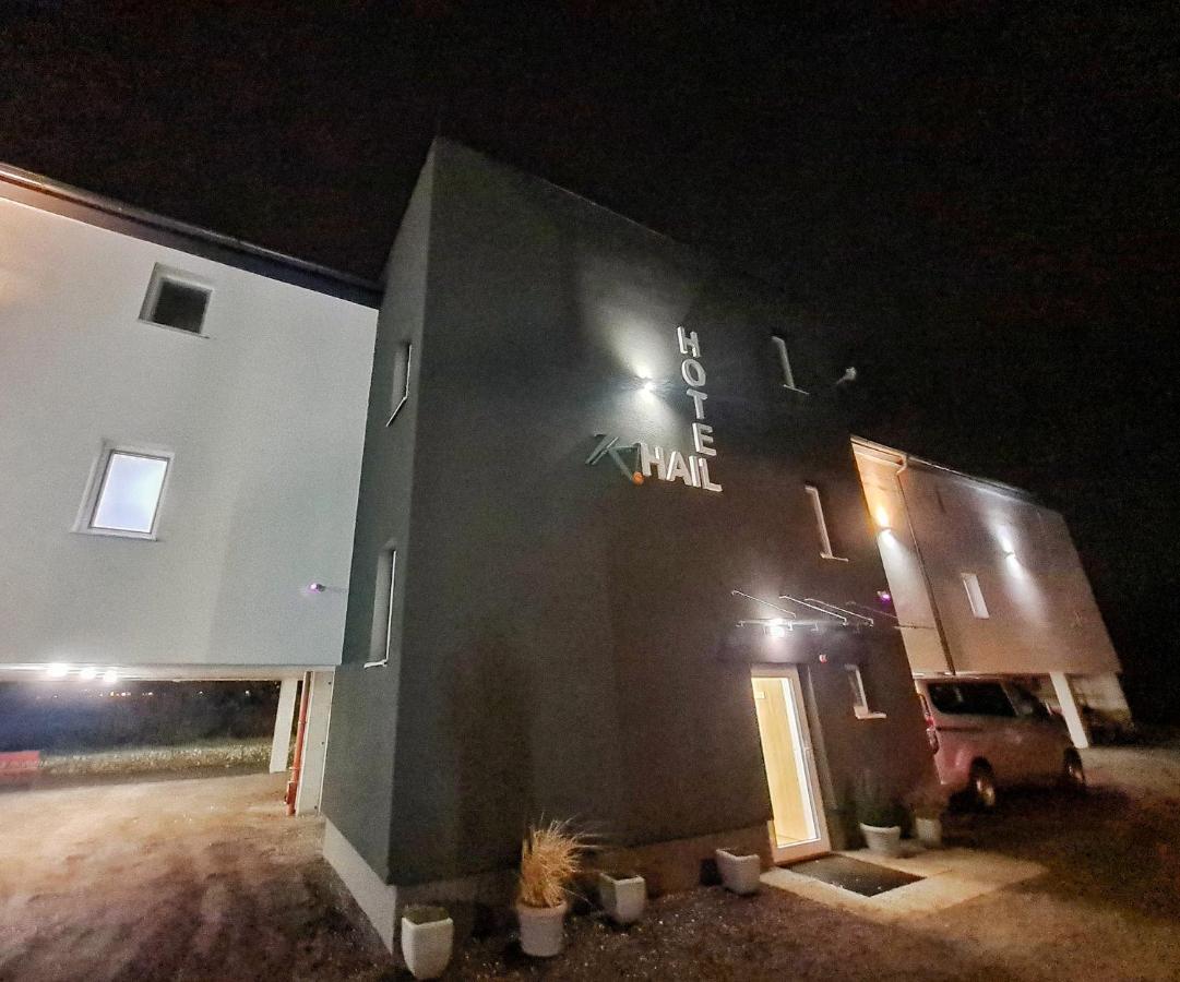 Hotel Khail Maria Lanzendorf Bagian luar foto